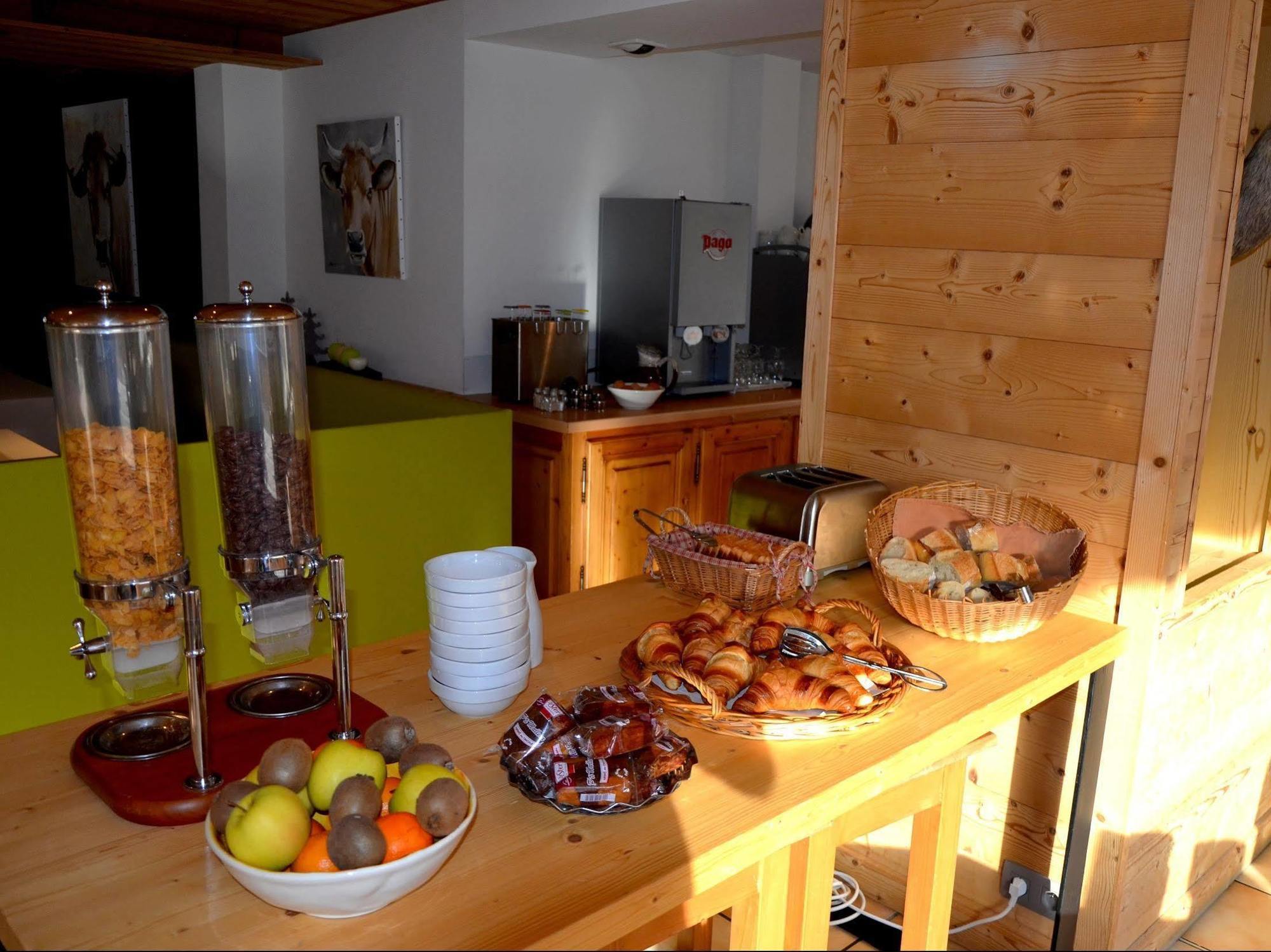Hotel Les Bruyeres มอร์ซีน ภายนอก รูปภาพ