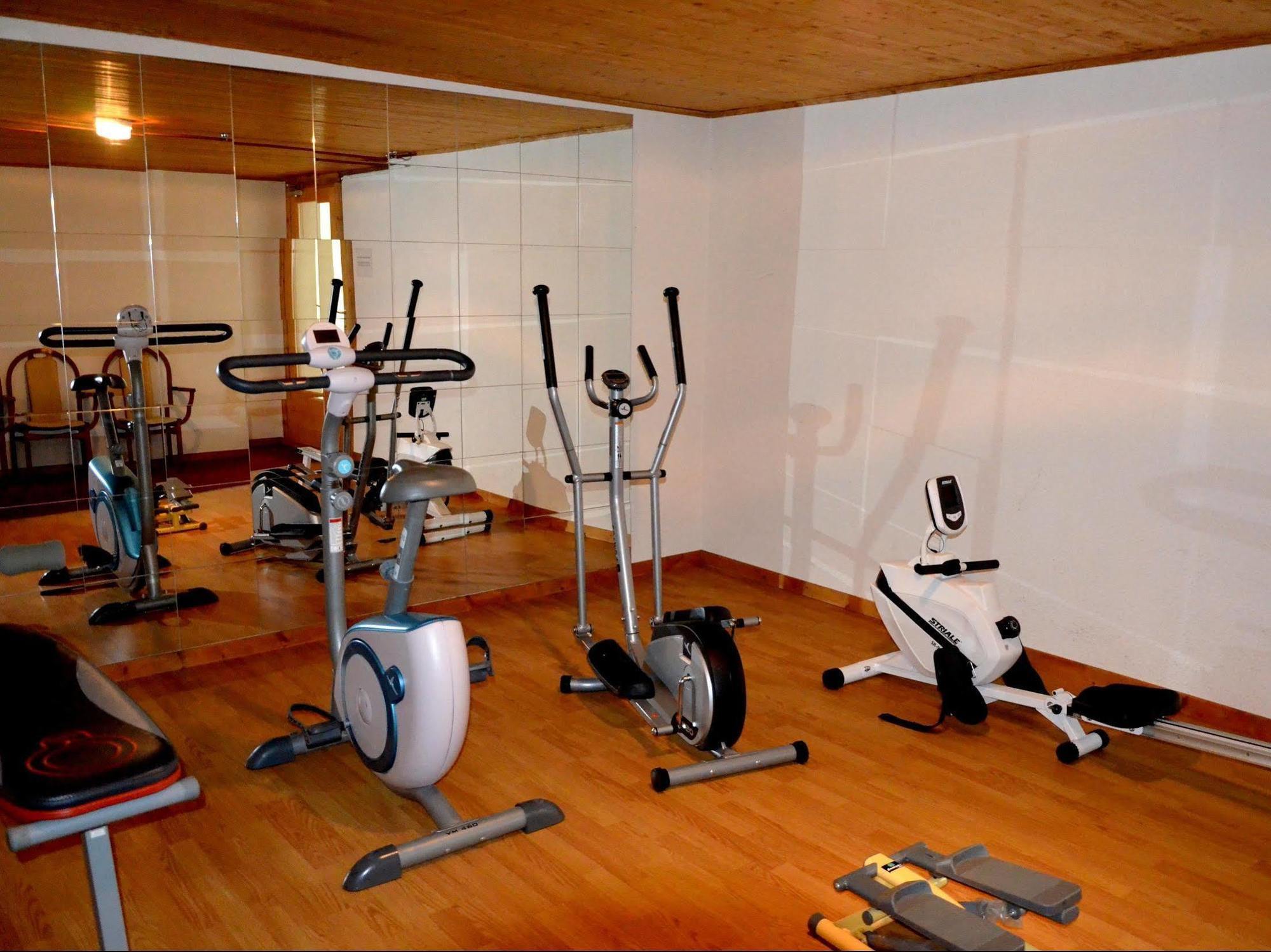 Hotel Les Bruyeres มอร์ซีน ภายนอก รูปภาพ