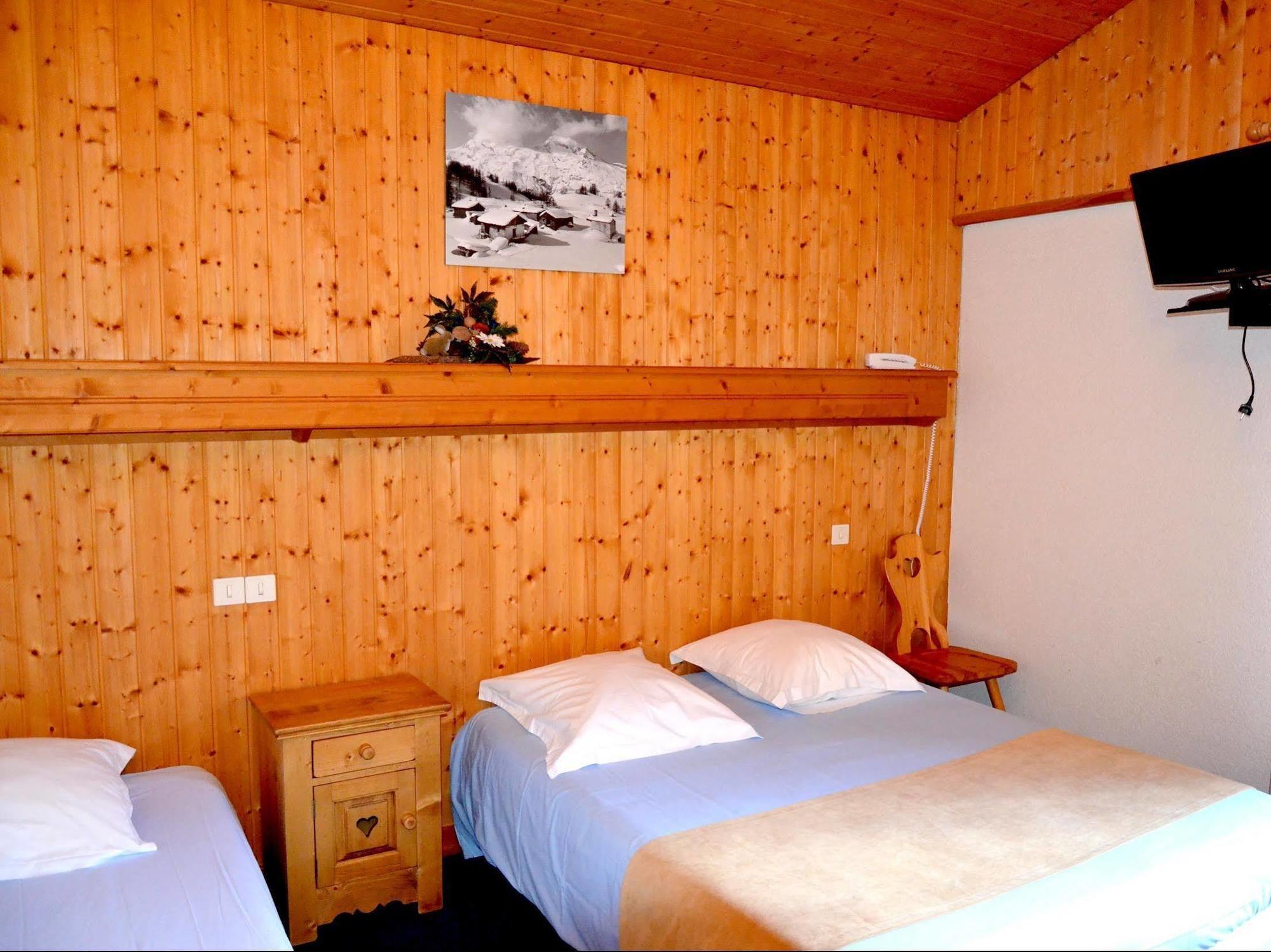 Hotel Les Bruyeres มอร์ซีน ภายนอก รูปภาพ