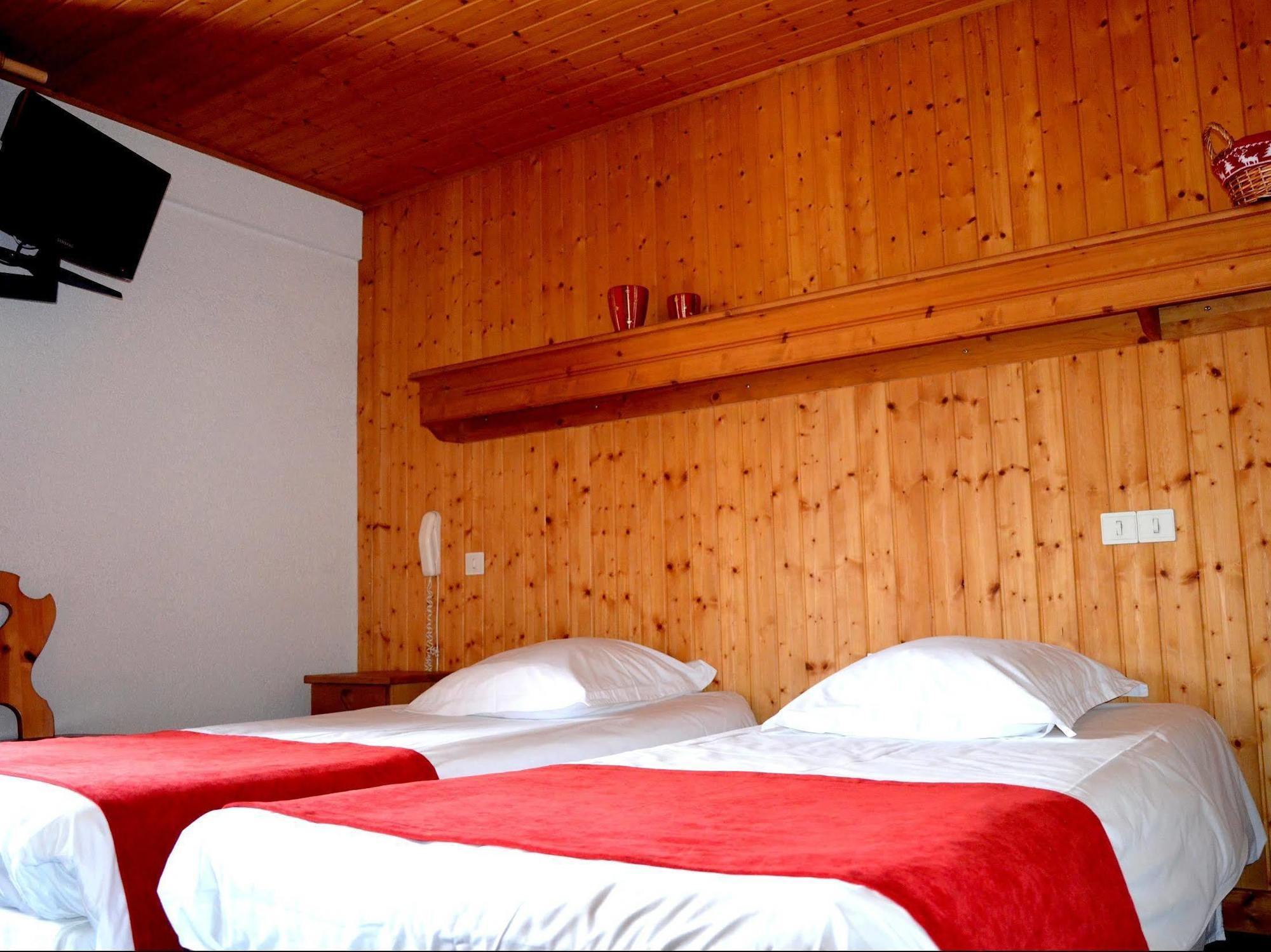Hotel Les Bruyeres มอร์ซีน ภายนอก รูปภาพ
