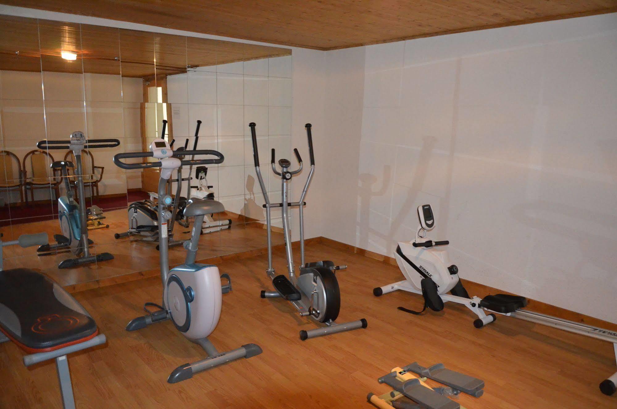 Hotel Les Bruyeres มอร์ซีน ภายนอก รูปภาพ